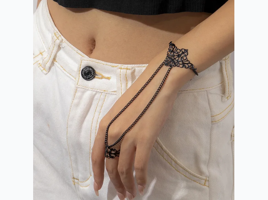 Women's Gothic Crown Triangle  Linked Bracelet & Ring Set in Black