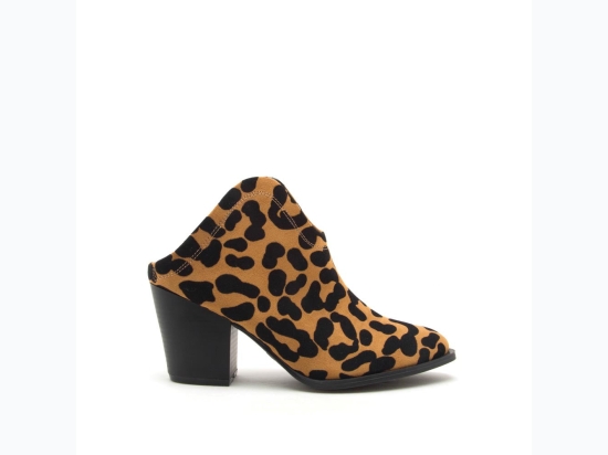 Women's Leopard Print Western Ankle Bootie in Camel/Black