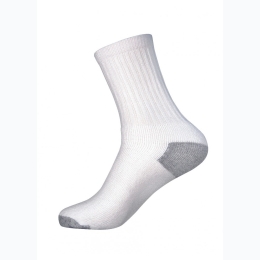 Boy's Knocker Full Cushioned Crew Sport Socks in White - Size 6-8
